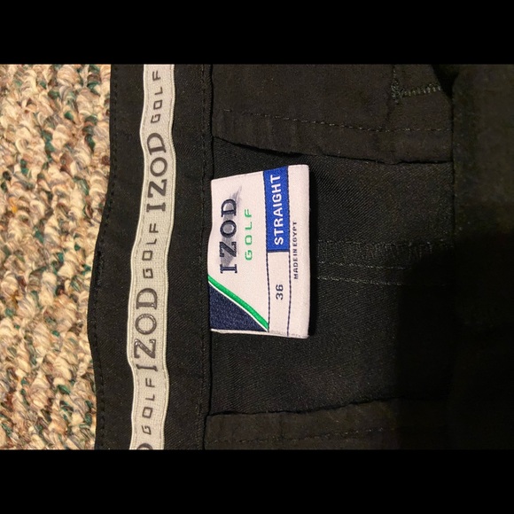 Men’s Izod golf shorts - Picture 2 of 3